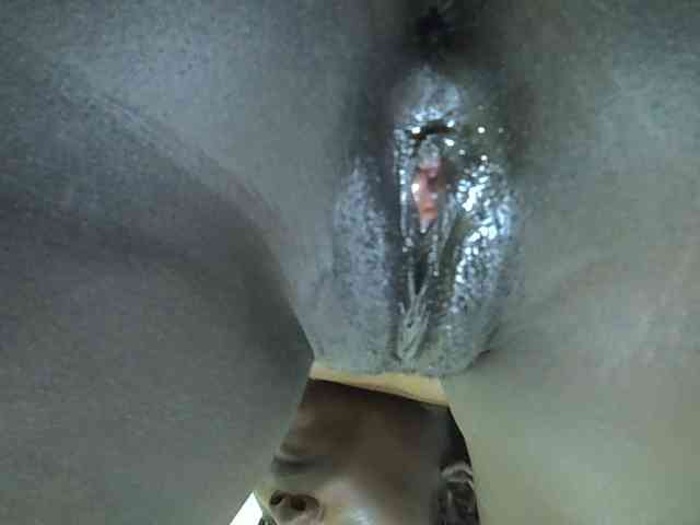 Holy_Hee