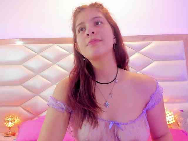 miaqueen021