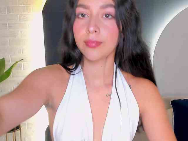 SophieKiss1