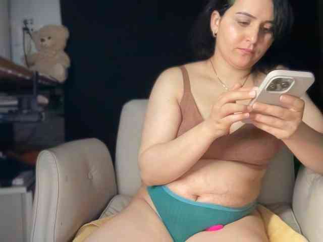 AmiraJones
