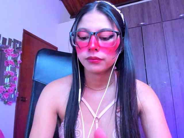 ALYSSON18