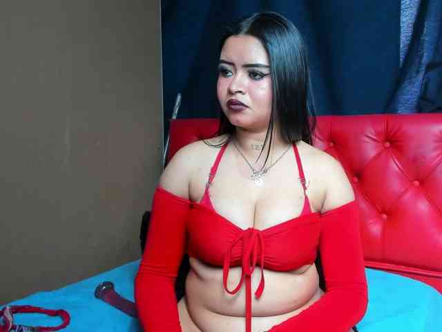 hiilary19