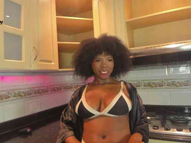 AmiraJones