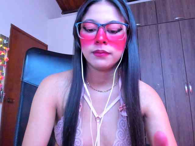 ALYSSON18