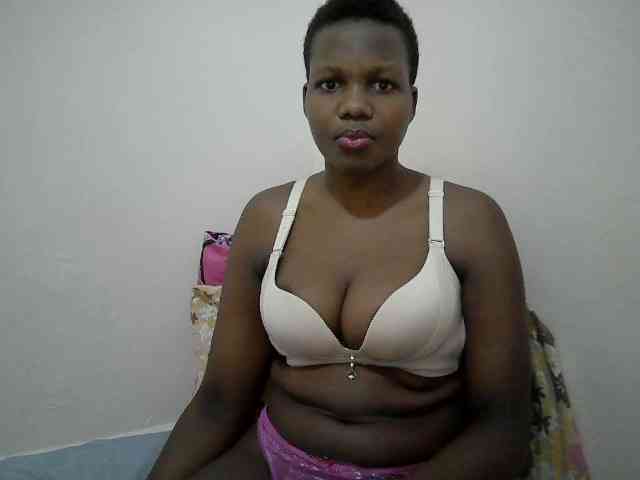 juicy-bella