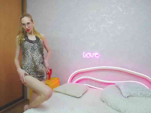 LizzieBrait