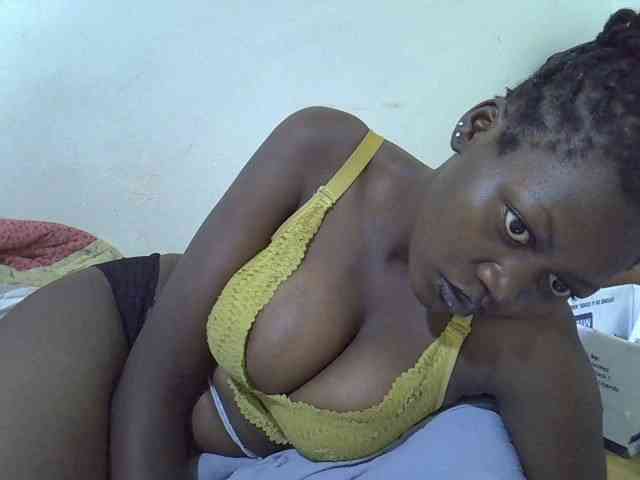 IssaBelle18