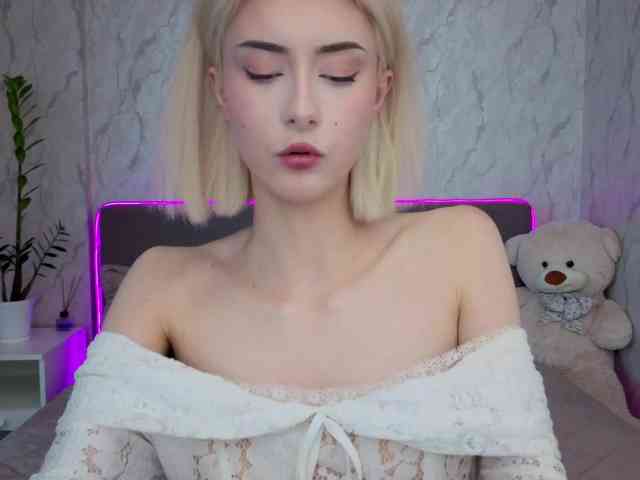 kittysocutie