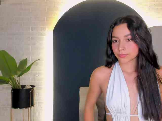 SophieKiss1