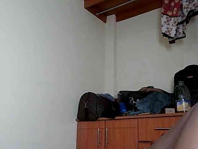 HornyCleo