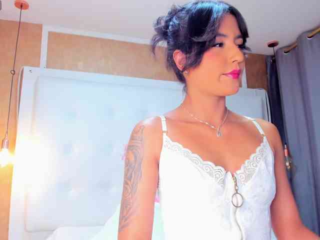 Emiily-Thompson