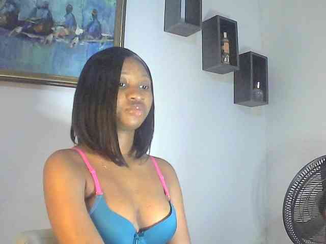 Ebonypetiti