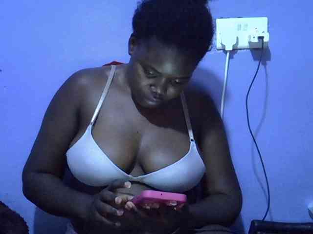 LaylaChisholm