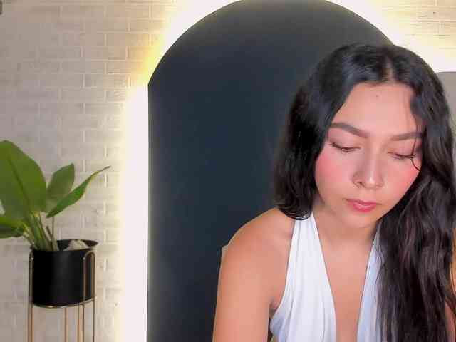 SophieKiss1