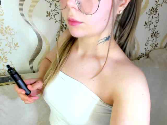 MelMooon