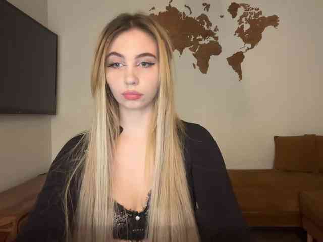 LilyHot