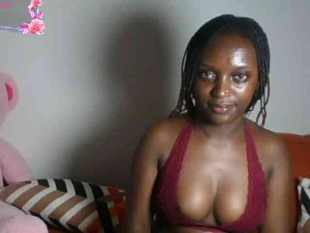 PetiteAsshley