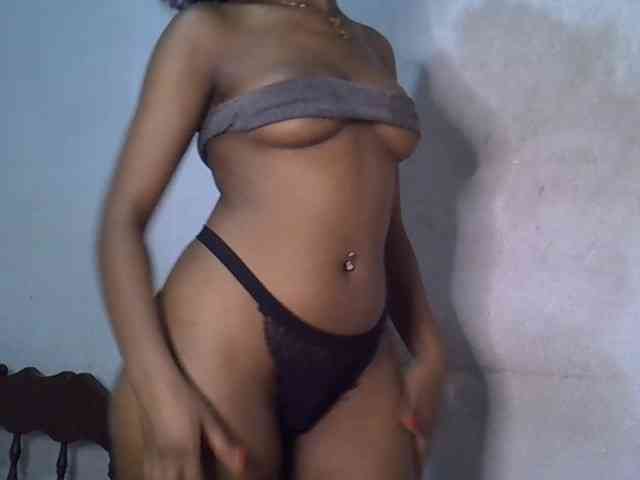 SpicyMackenzie1