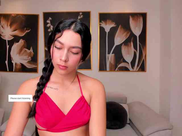 SophieKiss1