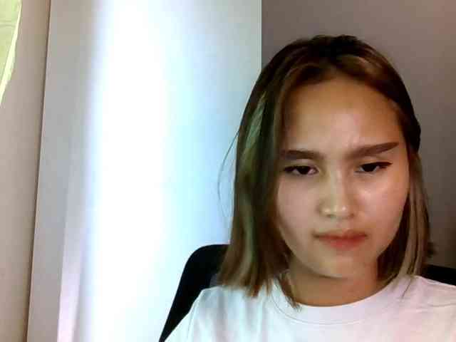 Honeykrisspussy