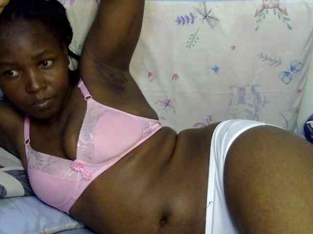 Sweet-ebony20