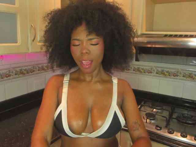 iamskinnychick