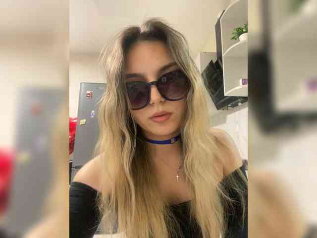 JULIE21