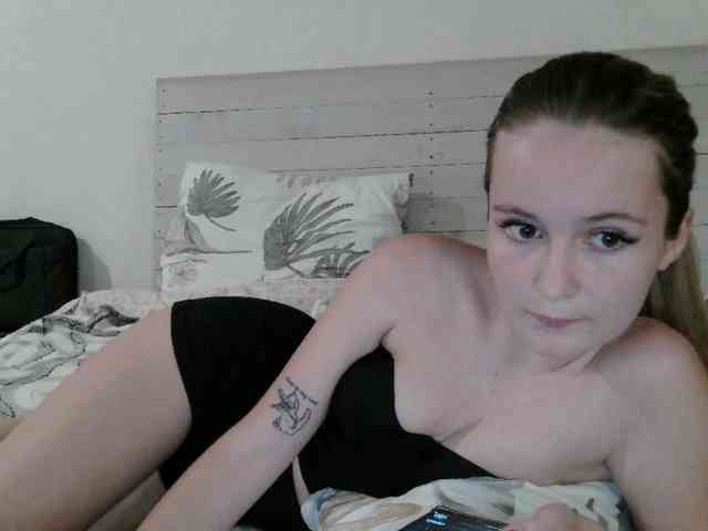 Lolacuttiehottie