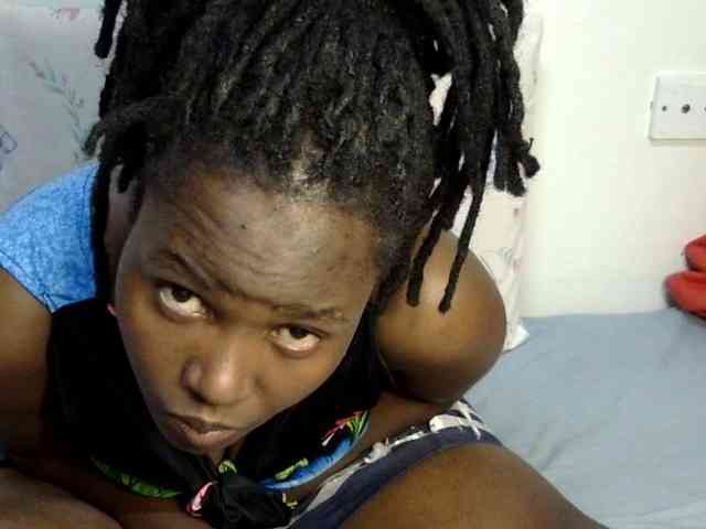 Sweet-ebony20