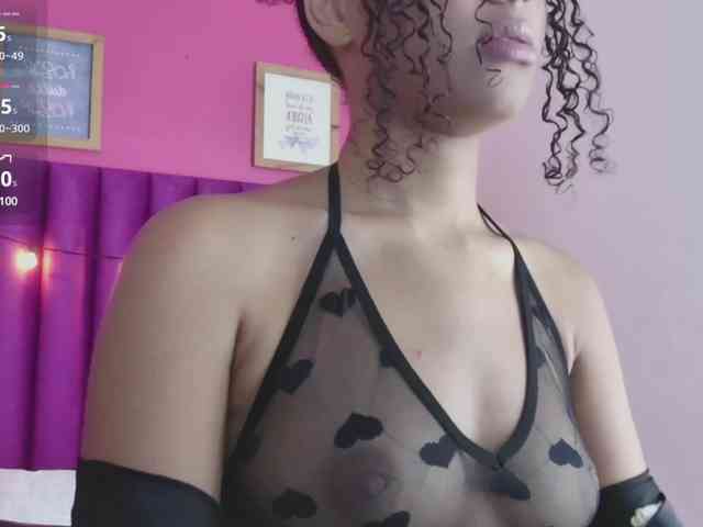 Hornysweetebony