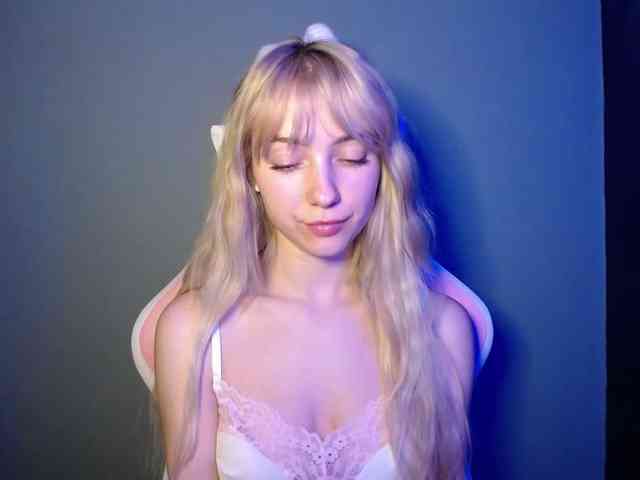 LuciaGlow