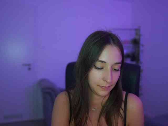 Crystalbrunette18