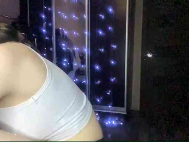 virusDoll